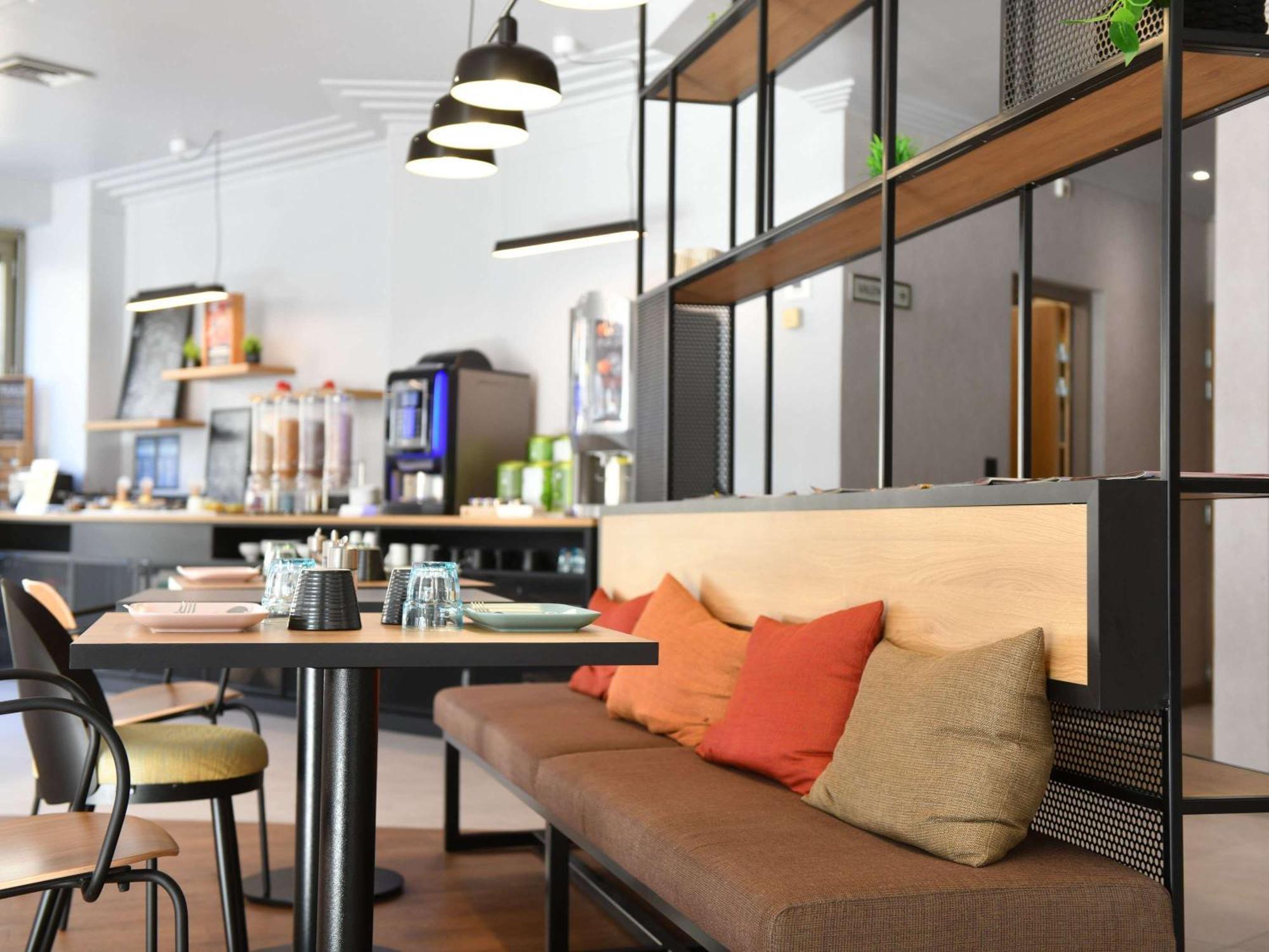 Ibis Chateauroux Ngoại thất bức ảnh